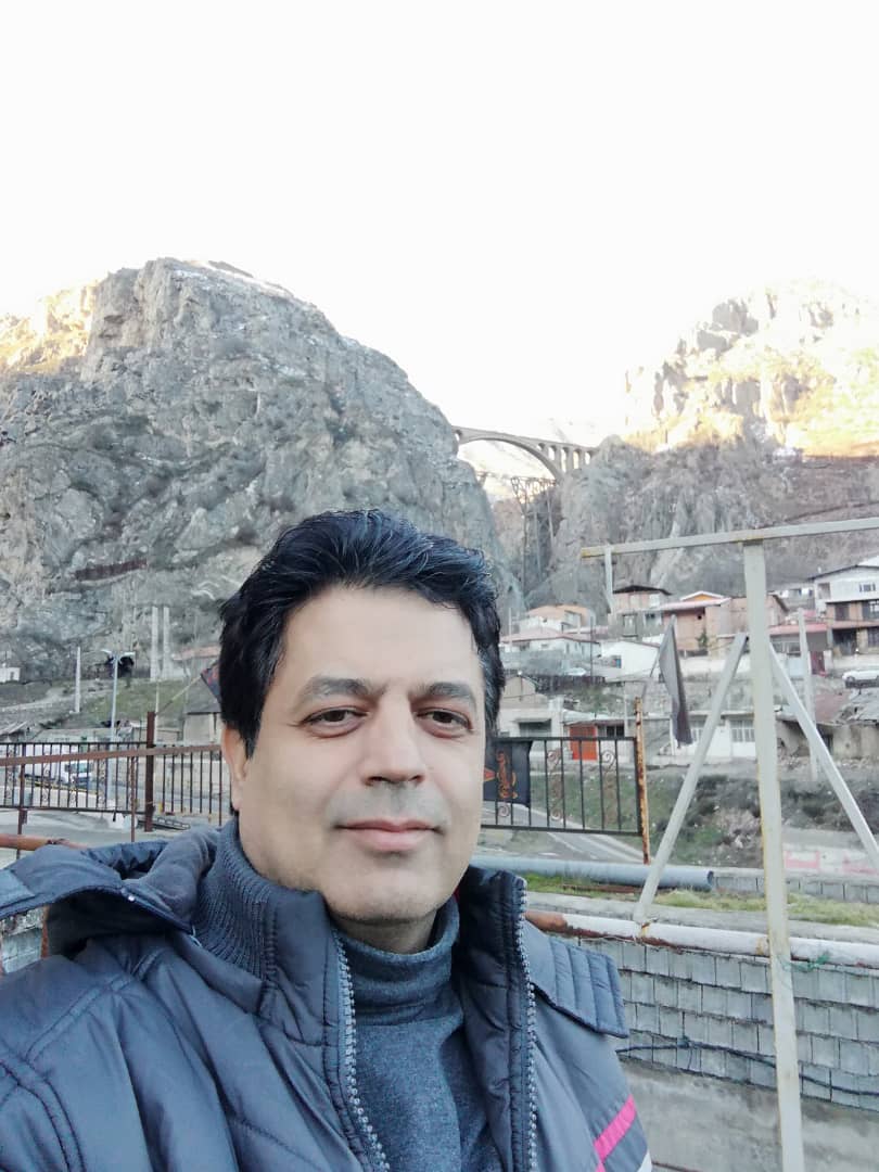 عضو تیم پاراگ