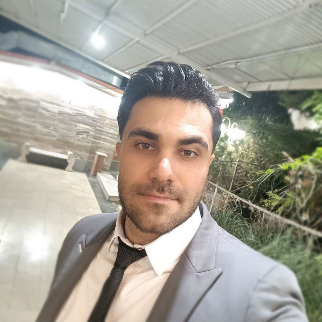 عضو تیم پاراگ